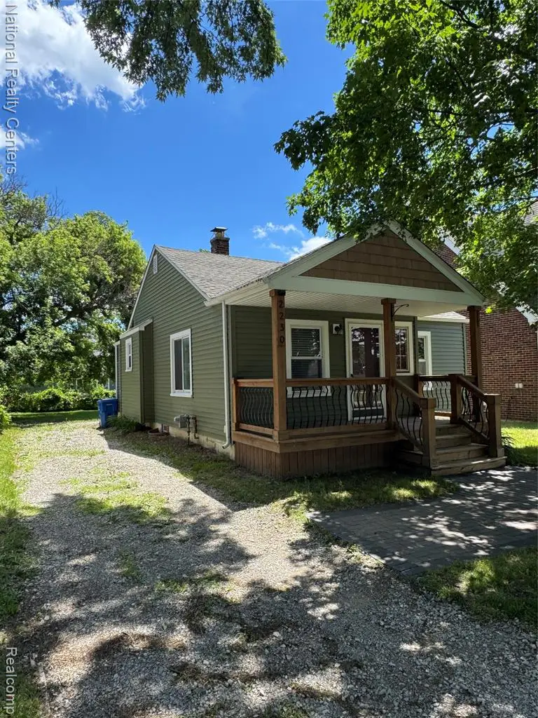 2230 Montroyal, Waterford, MI 48328 - #1