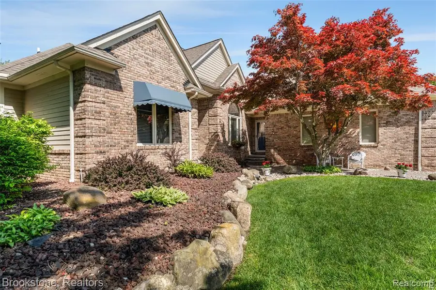 970 Moldovia, White Lake, MI 48386 - #3