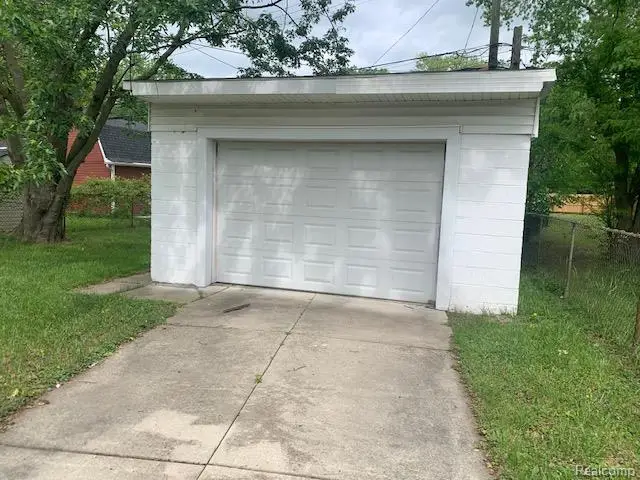 9167 Groschner, Taylor, MI 48180 - #3