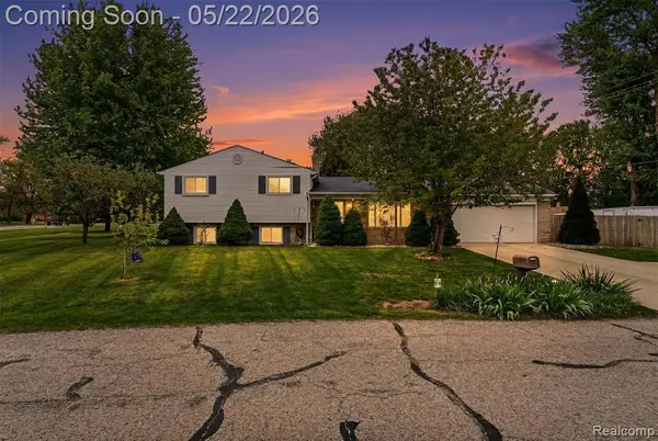 4821 Shelbyshire, Utica, MI 48316