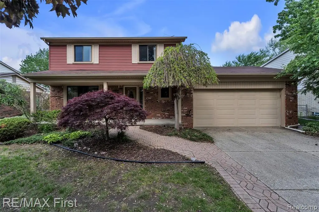 39083 Eastridge, Clinton Township, MI 48038 - #1