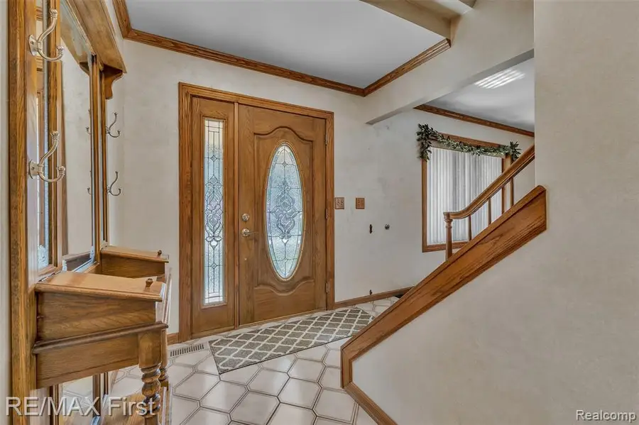 39083 Eastridge, Clinton Township, MI 48038 - #3