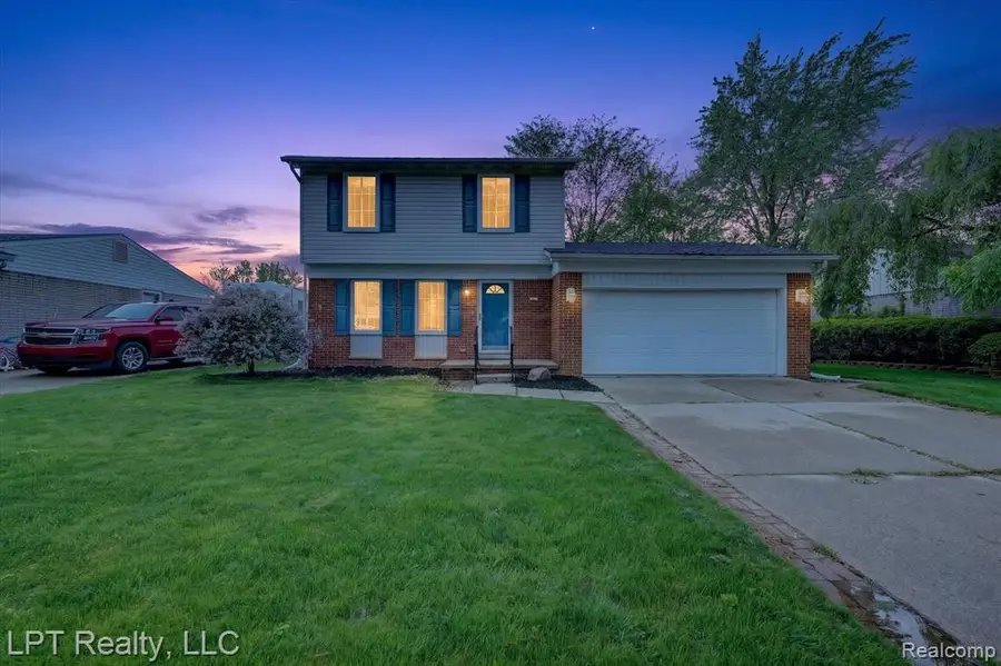 18566 Blakely, Trenton, MI 48183 - #2