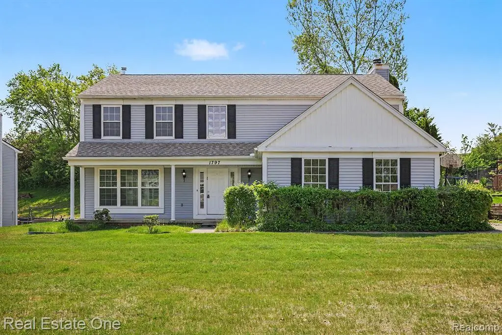 1797 Poppleton, West Bloomfield, MI 48324 - #1