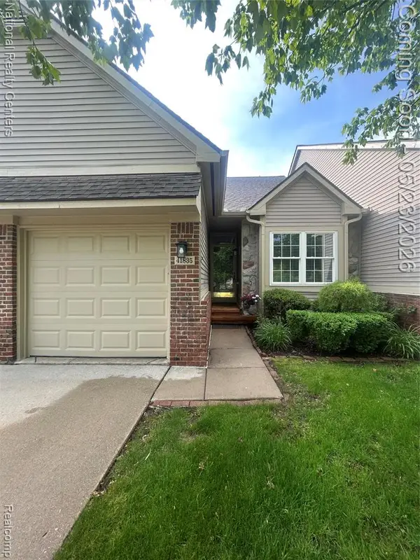 41835 Primrose, Novi, MI 48377