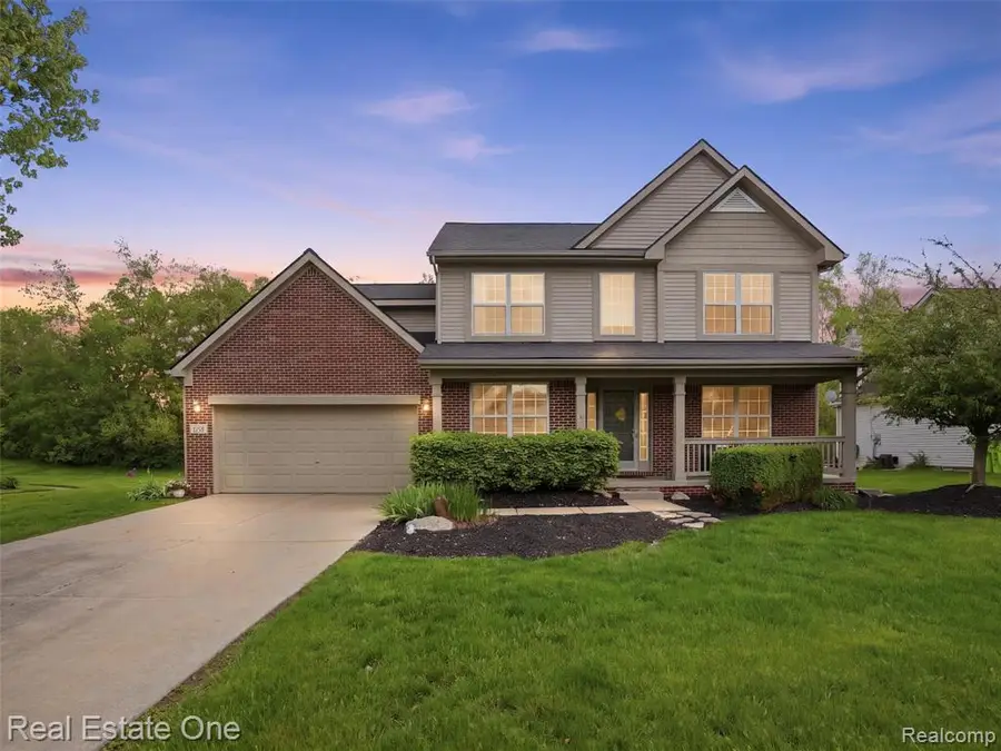 1786 Four Seasons, Howell, MI 48843 - #2
