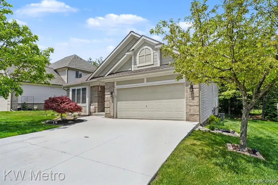 3280 Harbours, Waterford, MI 48328 - #2