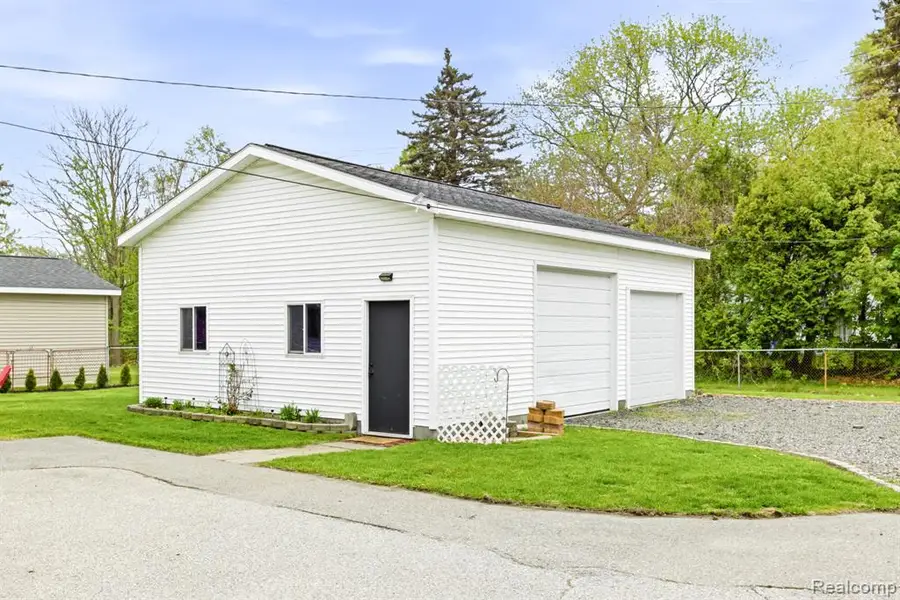 2824 Peavey, Port Huron, MI 48060 - #3