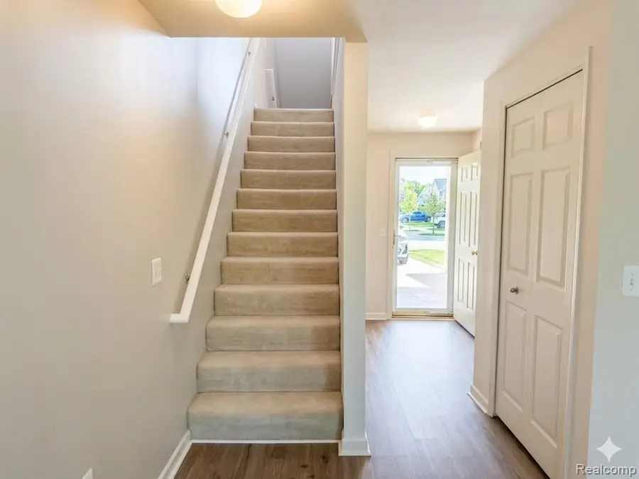 5151 Parsley #33, Shelby, MI 48316 - #2