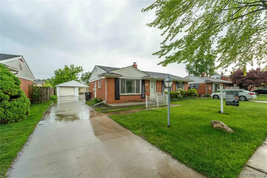29643 Pickford, Livonia, MI 48152 - #3