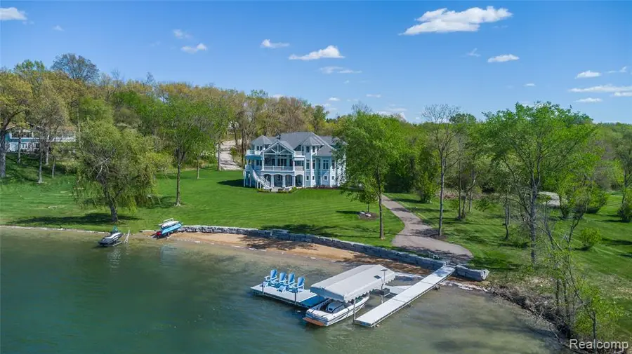 10195 Bennett Lake, Fenton, MI 48430 - #2