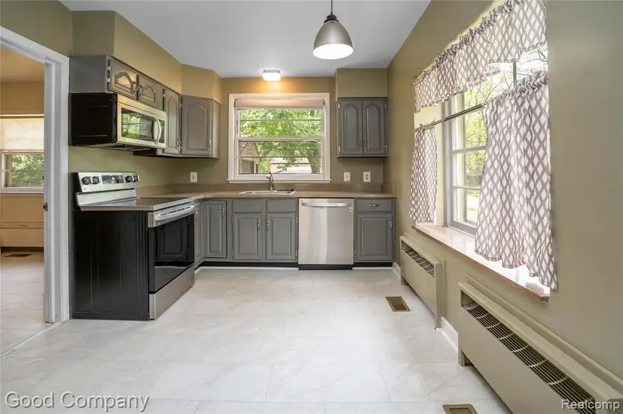312 Dover, Waterford, MI 48328 - #3