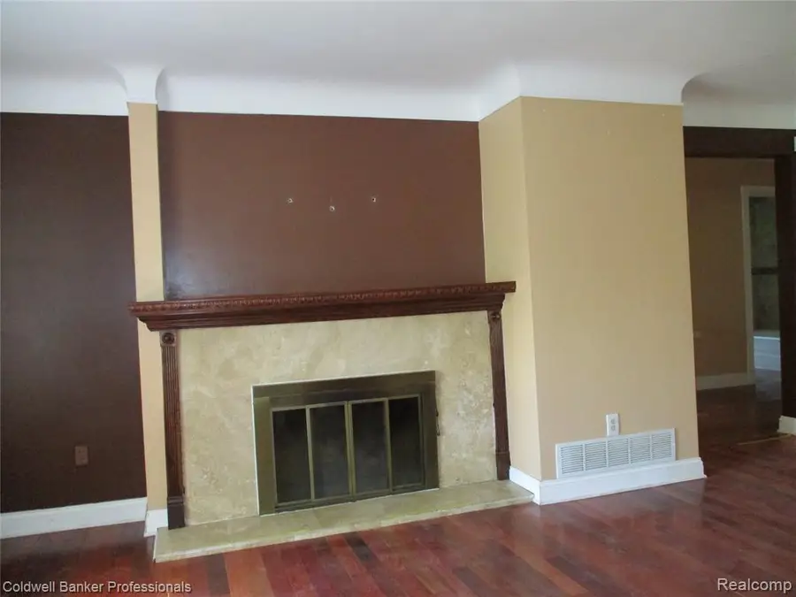 28251 Wildwood, Farmington, MI 48336 - #3