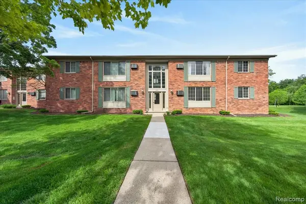 454 Romeo #226, Rochester, MI 48307