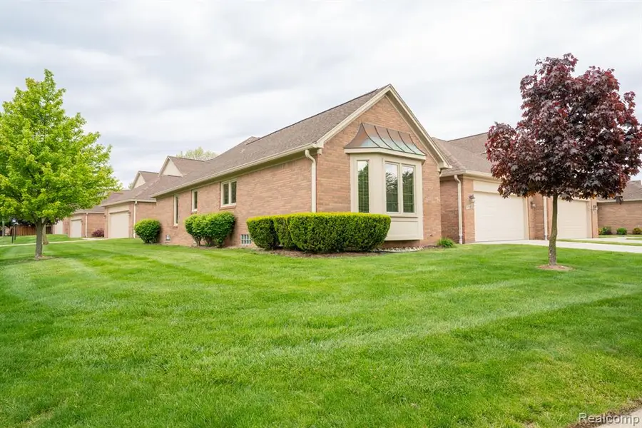 1592 Country, Trenton, MI 48183 - #3