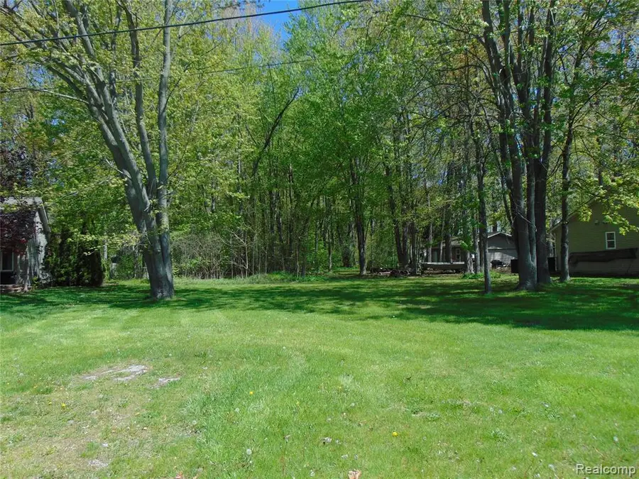456 Maple, Algonac, MI 48001 - #2