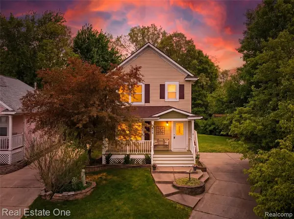 415 Ventnor Commons, Howell, MI 48843