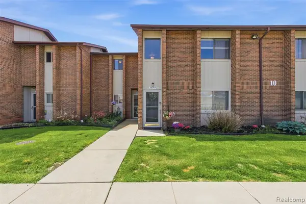 33745 Pondview, Livonia, MI 48152