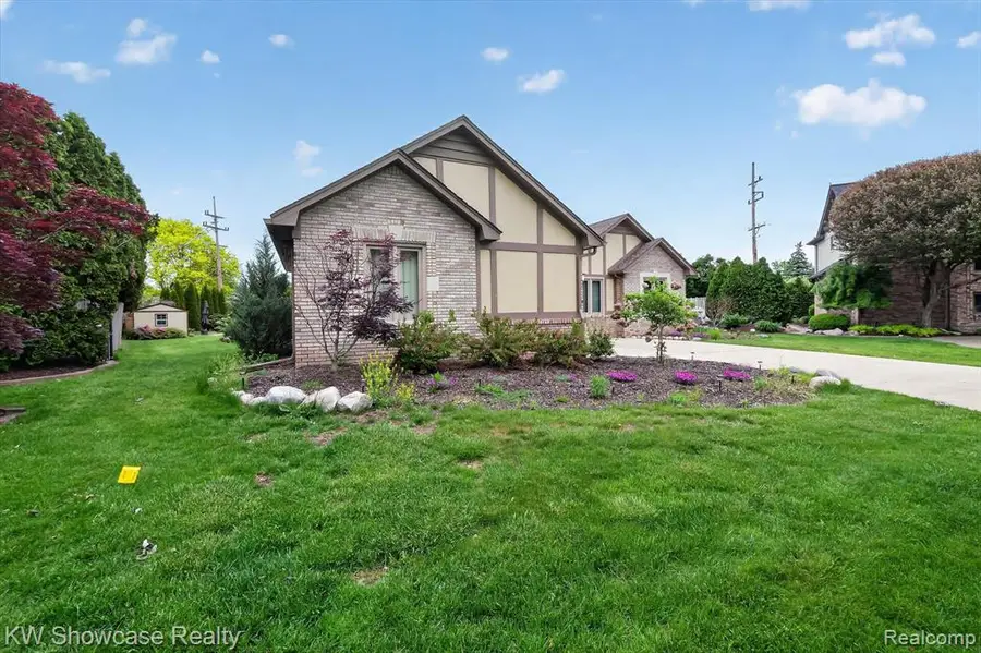 39995 Brylor, Clinton Township, MI 48038 - #3