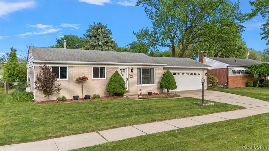 34564 Whittaker, Clinton Township, MI 48035 - #3