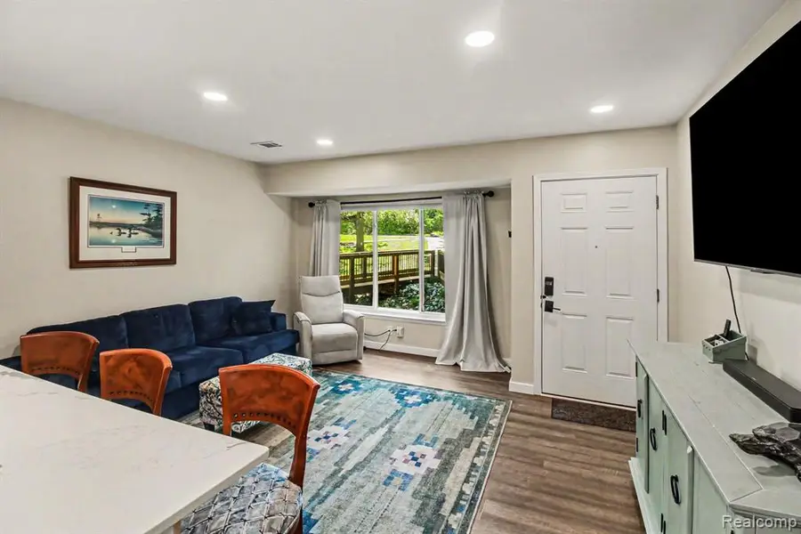 851 Union #40, Milford, MI 48381 - #2