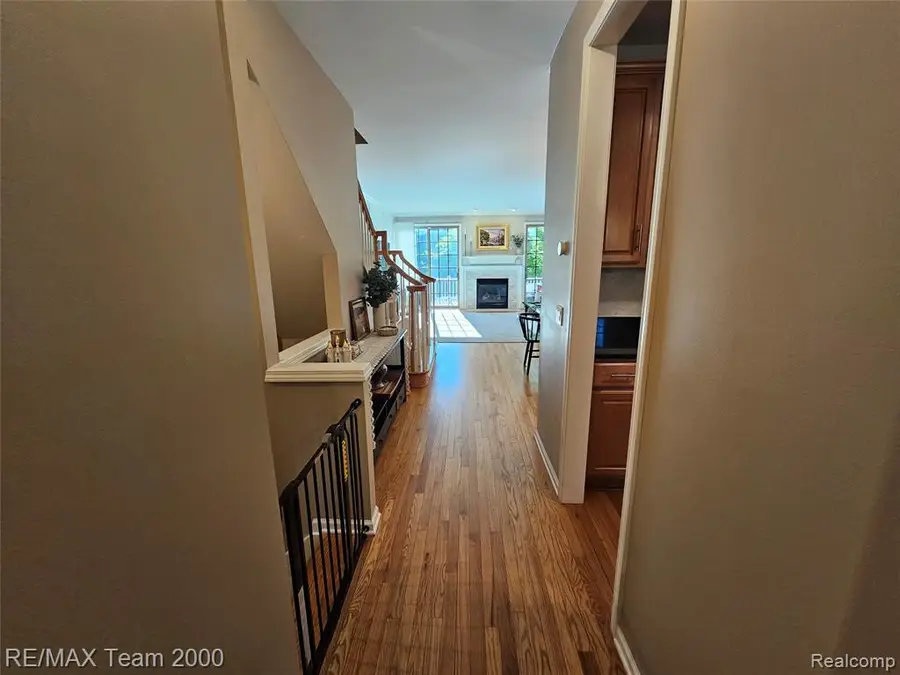 16792 Lyonhurst, Northville, MI 48168 - #2
