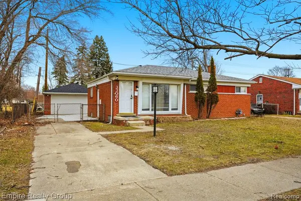 33060 Cherry Hill, Garden City, MI 48135
