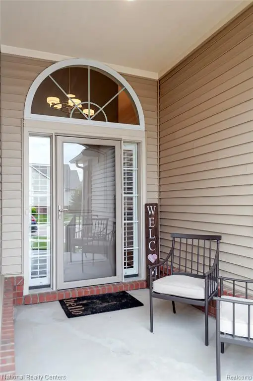 21826 Hanover, Macomb, MI 48042 - #2