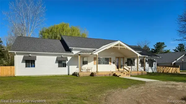 9236 River, Algonac, MI 48001