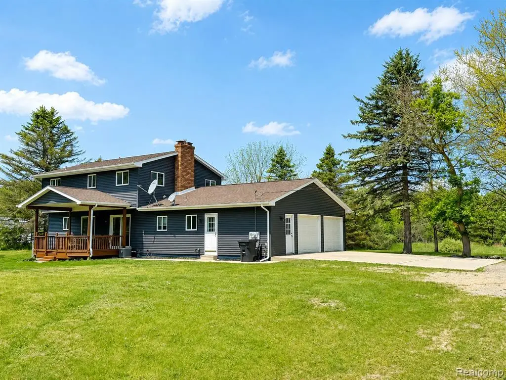 2712 North Branch, North Branch, MI 48461 - #1