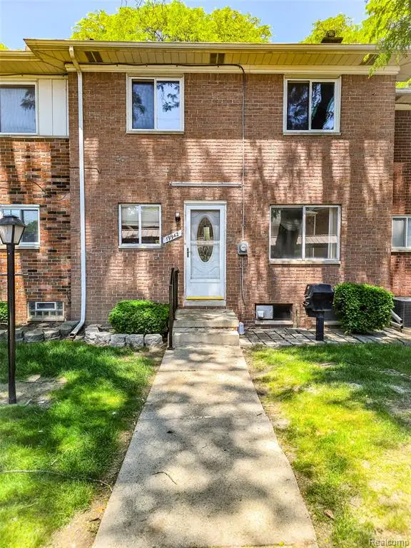 19942 Vernier, Harper Woods, MI 48225 - #1