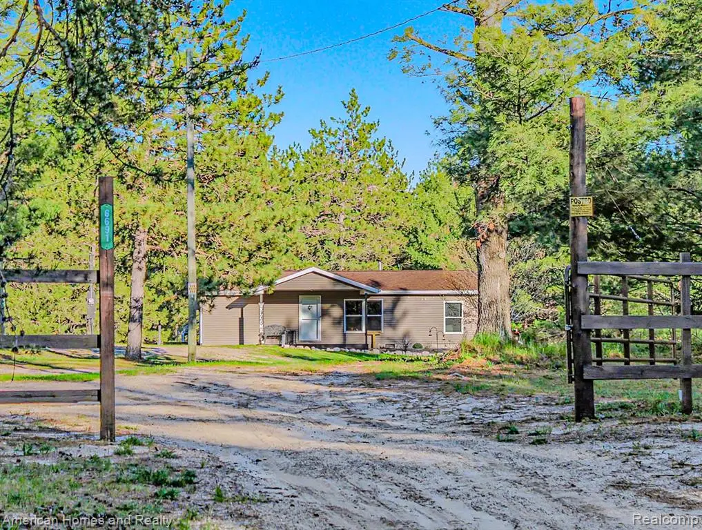6691 Boone, Vanderbilt, MI 49795 - #1