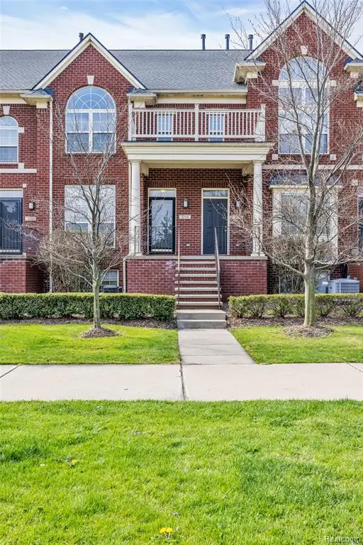 3214 Camden #Unit 28, Troy, MI 48084 - #2