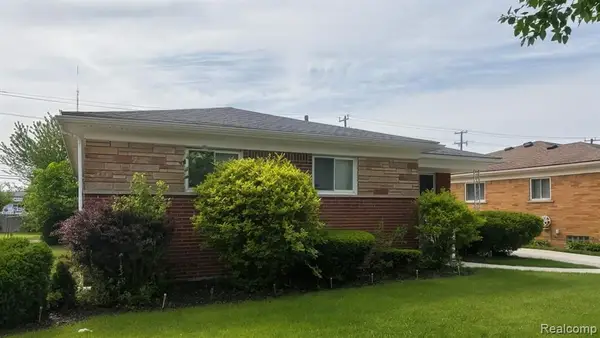 23131 Beverly, Oak Park, MI 48237