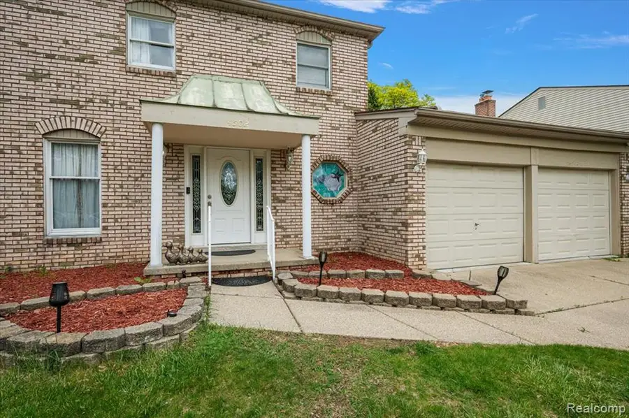4502 Reilly, Troy, MI 48085 - #3