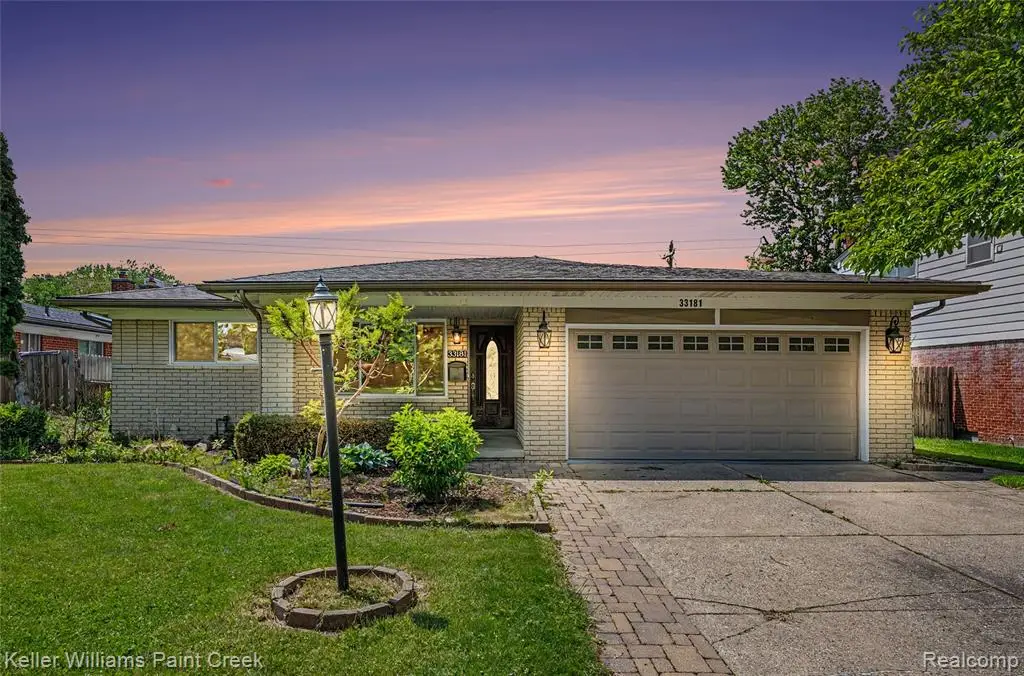 33181 Sherwood Forest, Sterling Heights, MI 48310 - #1