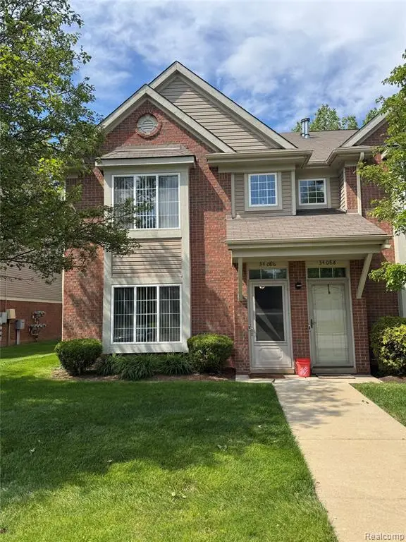 34086 Utica, Fraser, MI 48026