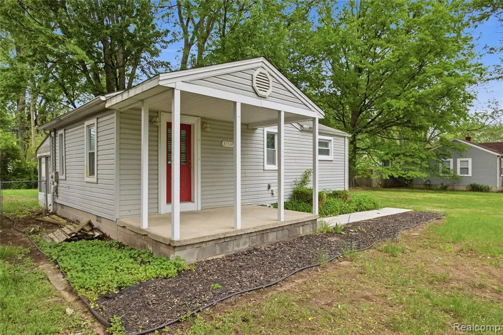 33534 Somerset, Westland, MI 48186 - #1