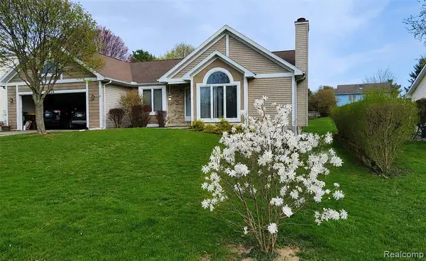 5926 Buttonwood, Haslett, MI 48840