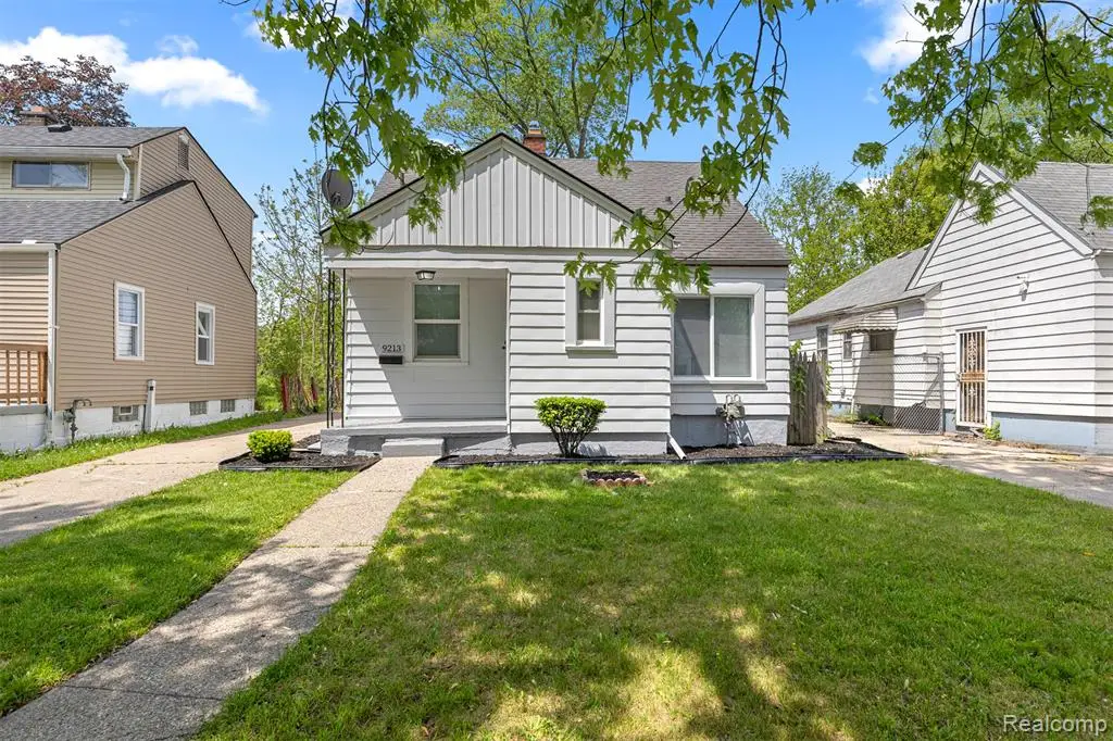 9213 Stout, Detroit, MI 48228 - #1