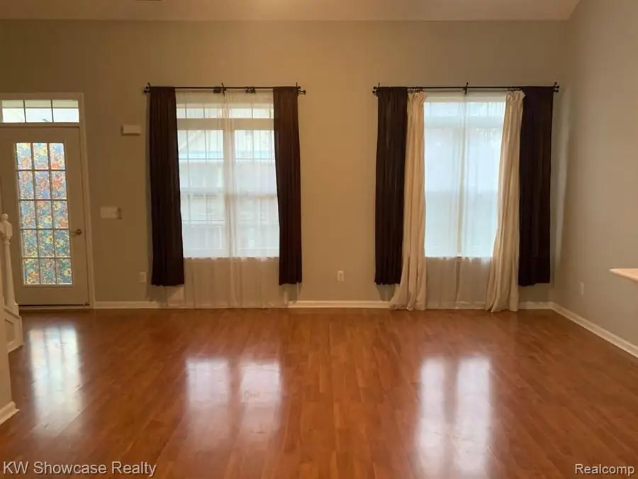 444 Boardwalk #88, Walled Lake, MI 48390 - #3