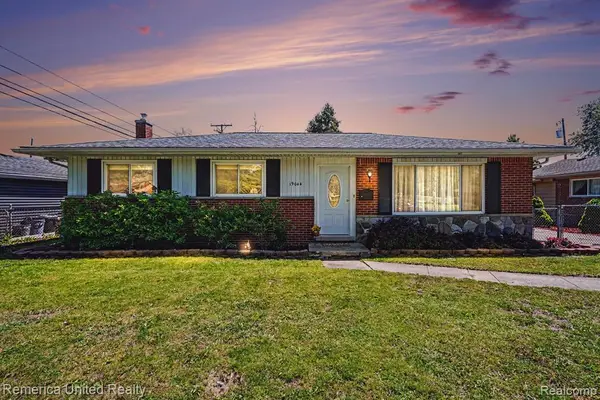19044 Hillcrest, Livonia, MI 48152