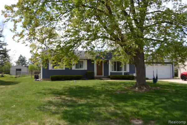 5448 Fairview, Grand Blanc, MI 48439