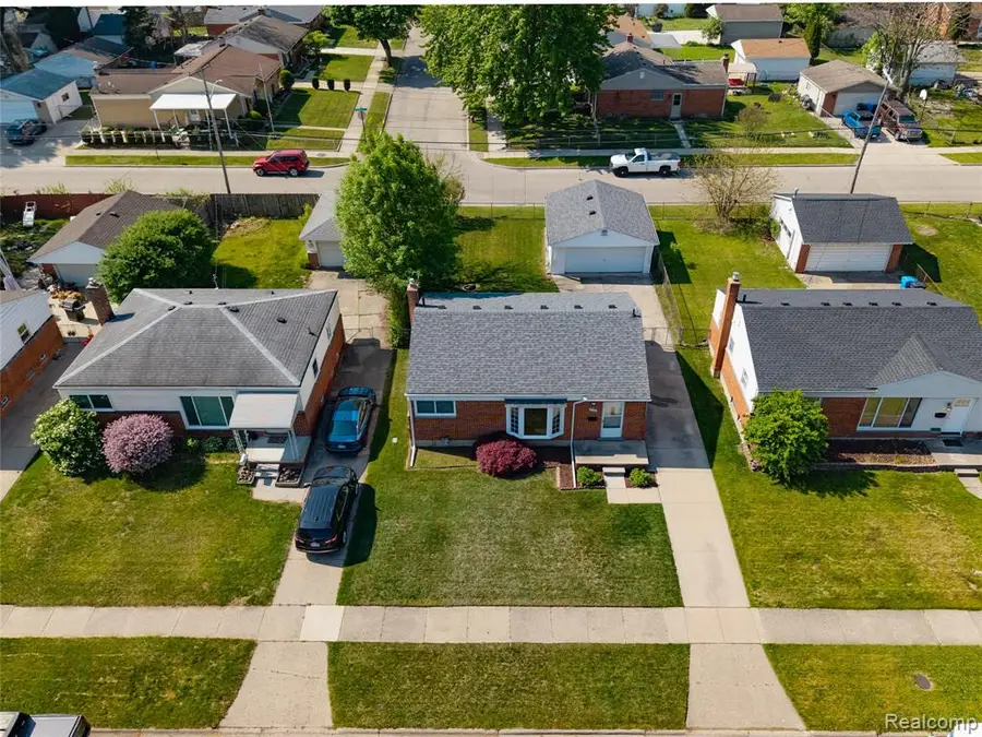 348 Sonia, Madison Heights, MI 48071 - #2