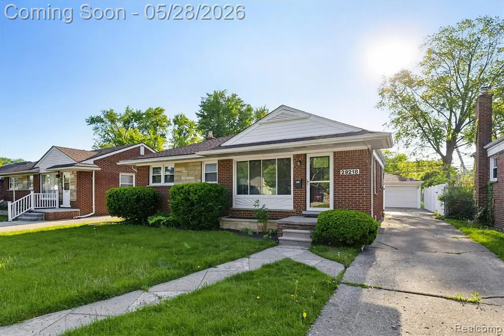 29218 Ursuline, Saint Clair Shores, MI 48081 - #1