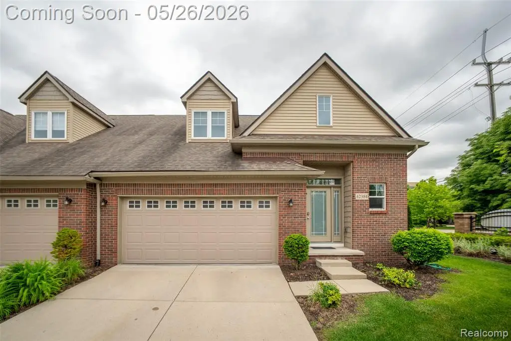 42384 Gateway Dr, Plymouth, MI 48170 - #1
