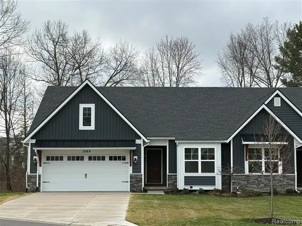 1089 Camellia #31, Howell, MI 48843