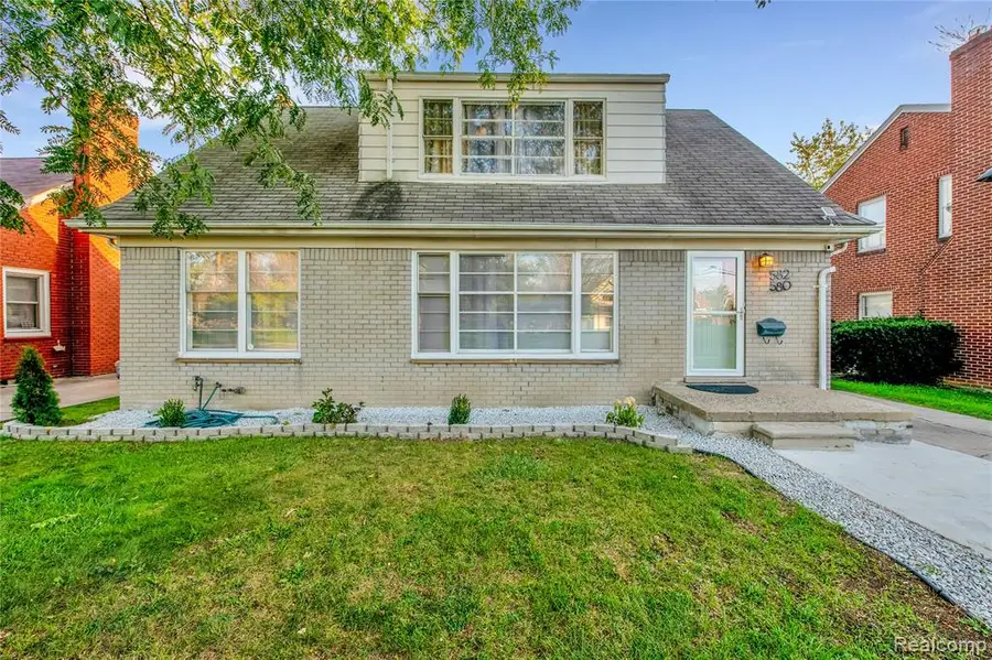 580 Alter, Detroit, MI 48215 - #2