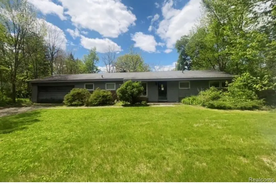 7166 Cottonwood Knoll, West Bloomfield, MI 48322 - #2