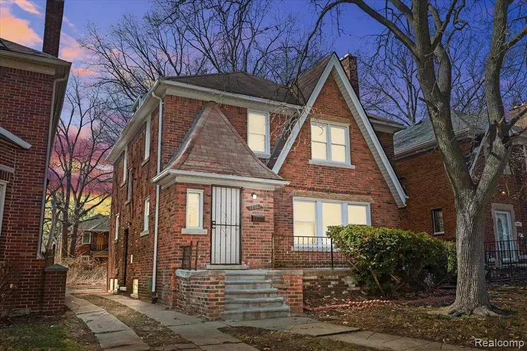 17567 Greenlawn, Detroit, MI 48221 - #1